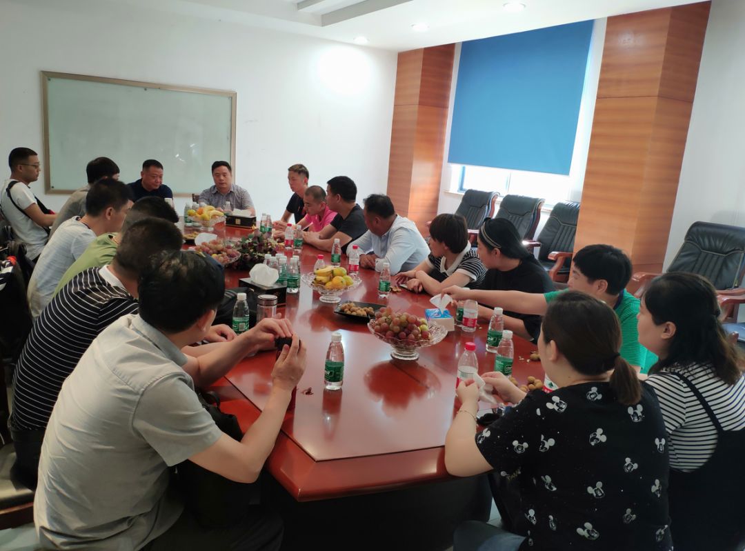 熱烈歡迎合肥樂客來建材家居廣場高層團(tuán)隊(duì)蒞臨愛爾百蘭學(xué)習(xí)考察